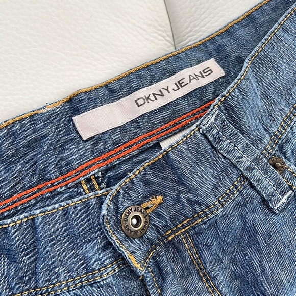 DKNY Vintage Distressed denim jeans 34x32 EUC - Picture 3 of 10